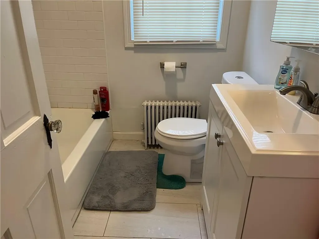 153 Oswald Street Pawtucket RI 02861