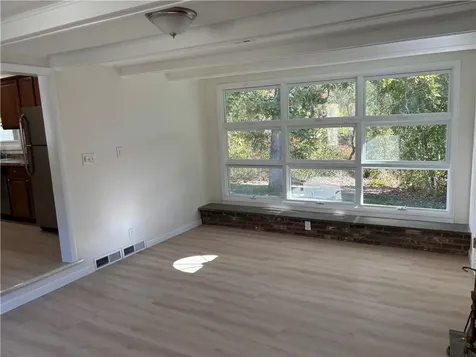 131 Pinecrest Drive Pawtucket RI 02861