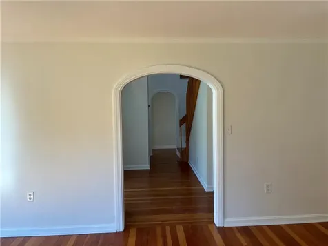 131 Pinecrest Drive Pawtucket RI 02861