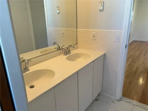 131 Pinecrest Drive Pawtucket RI 02861