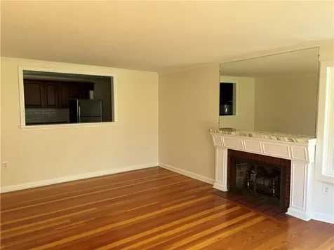 131 Pinecrest Drive Pawtucket RI 02861