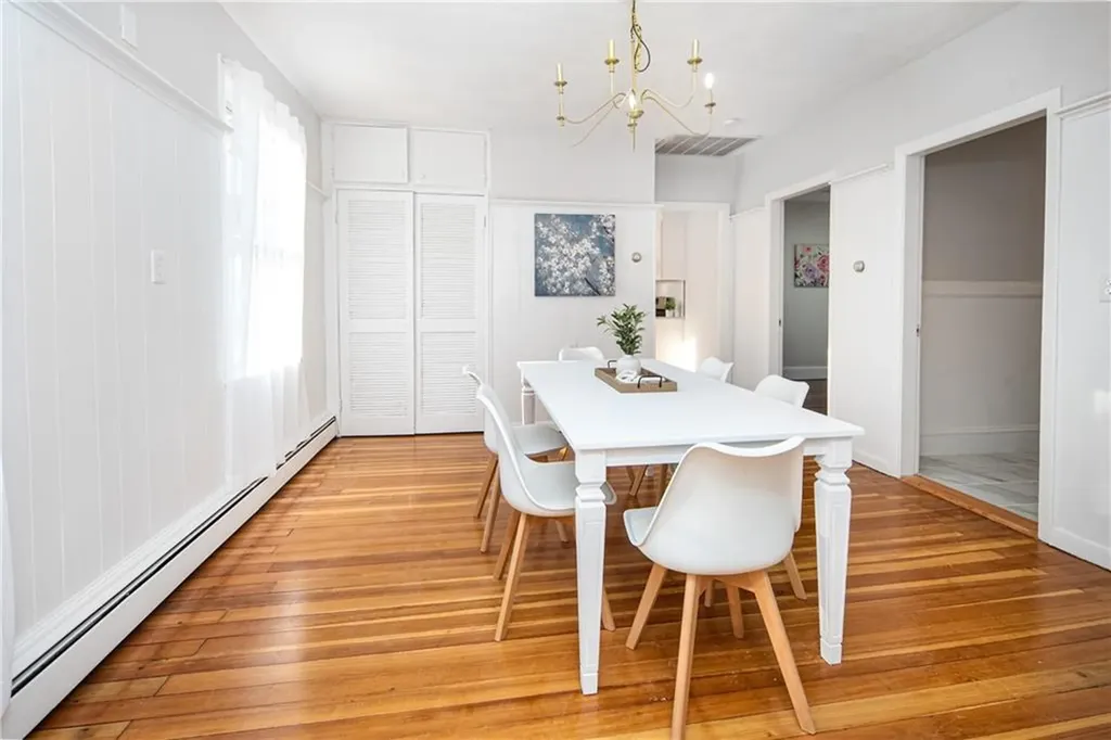 16 Cliff Avenue Cranston RI 02920