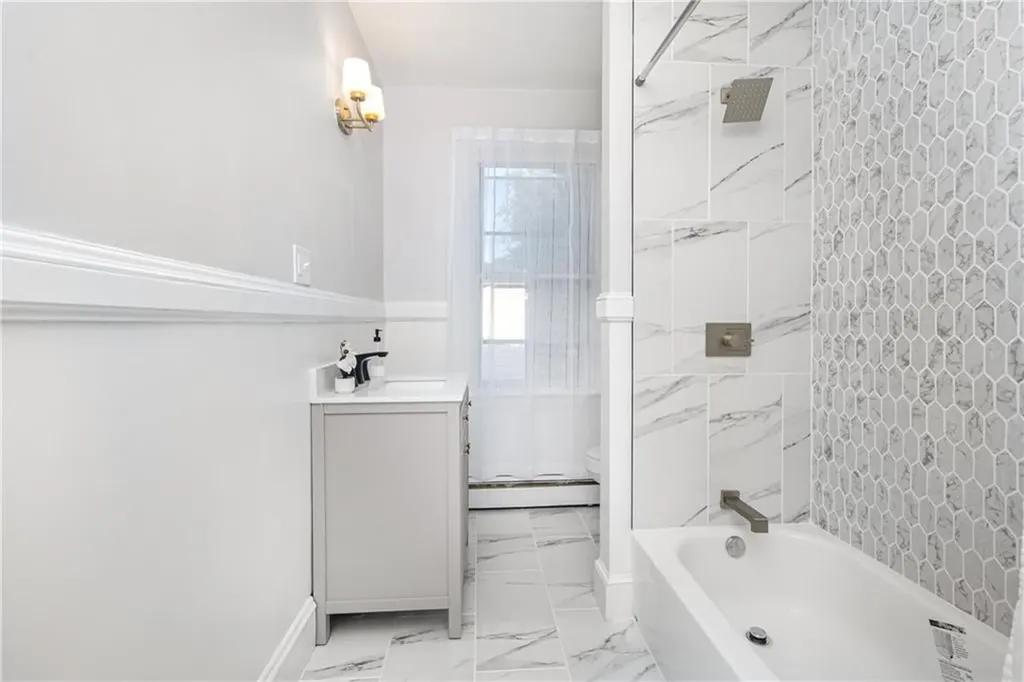 16 Cliff Avenue Cranston RI 02920