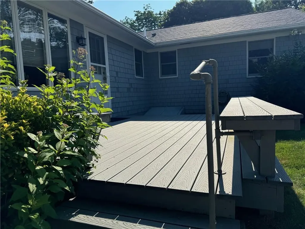 55 Vinton Avenue Cranston RI 02920