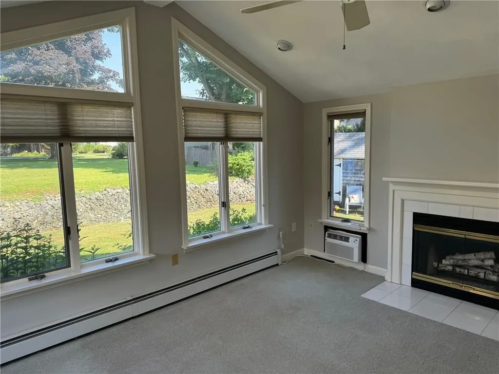 55 Vinton Avenue Cranston RI 02920