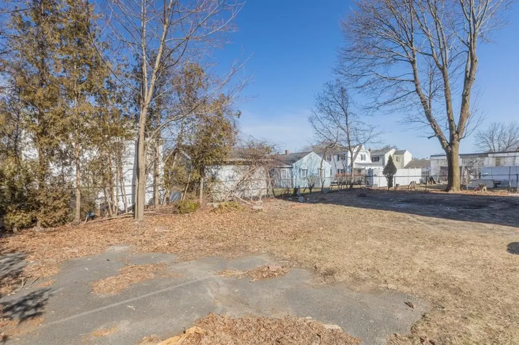 865 Mineral Spring Avenue Pawtucket RI 02860
