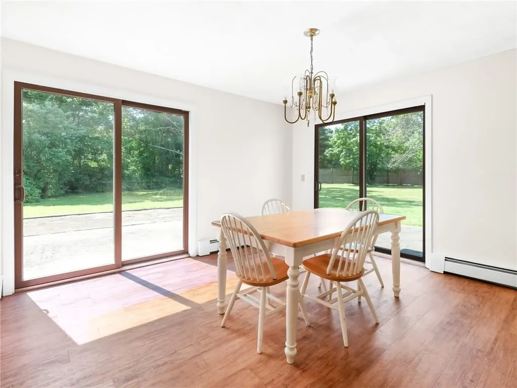 1 Vineland Drive Barrington RI 02806