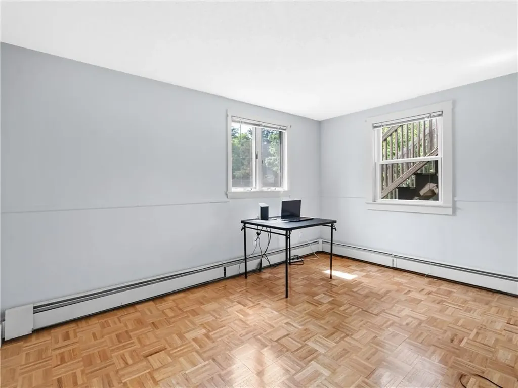 1 Vineland Drive Barrington RI 02806