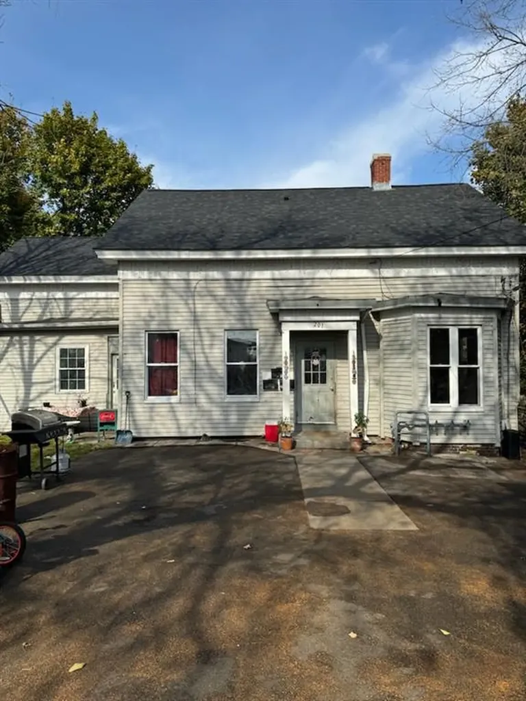 201 High Street Woonsocket RI 02895