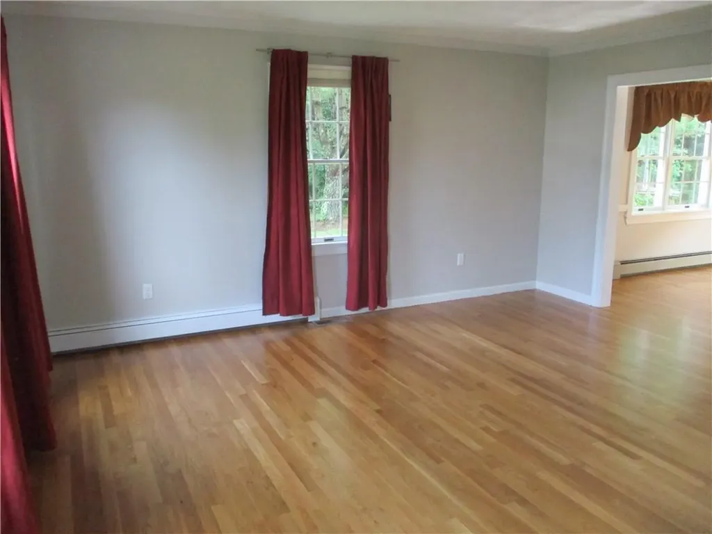 8 Frederick Lane Cumberland RI 02864