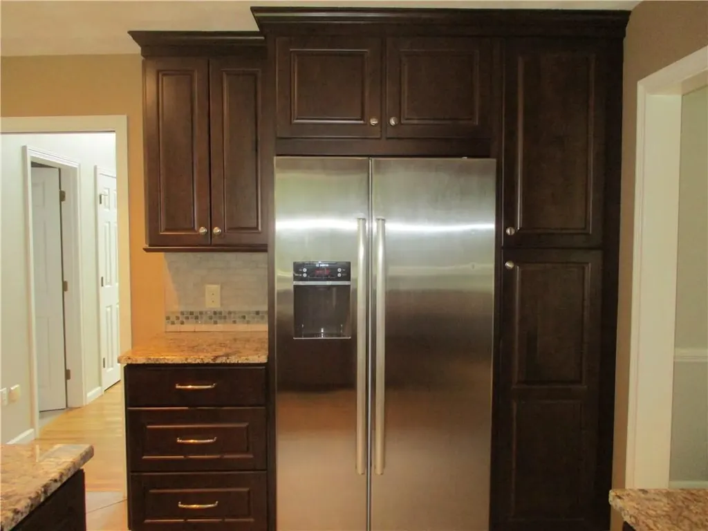 8 Frederick Lane Cumberland RI 02864