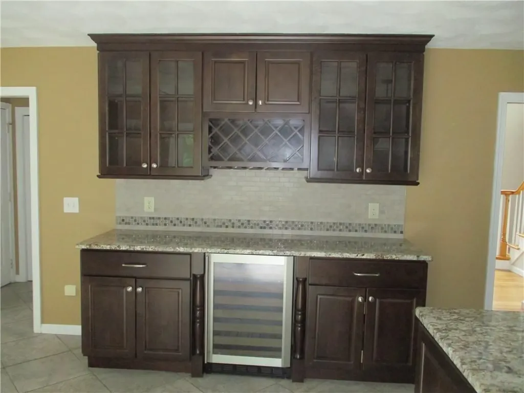 8 Frederick Lane Cumberland RI 02864