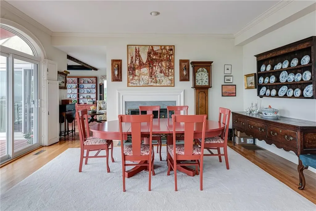25 Ocean Heights Road Newport RI 02840