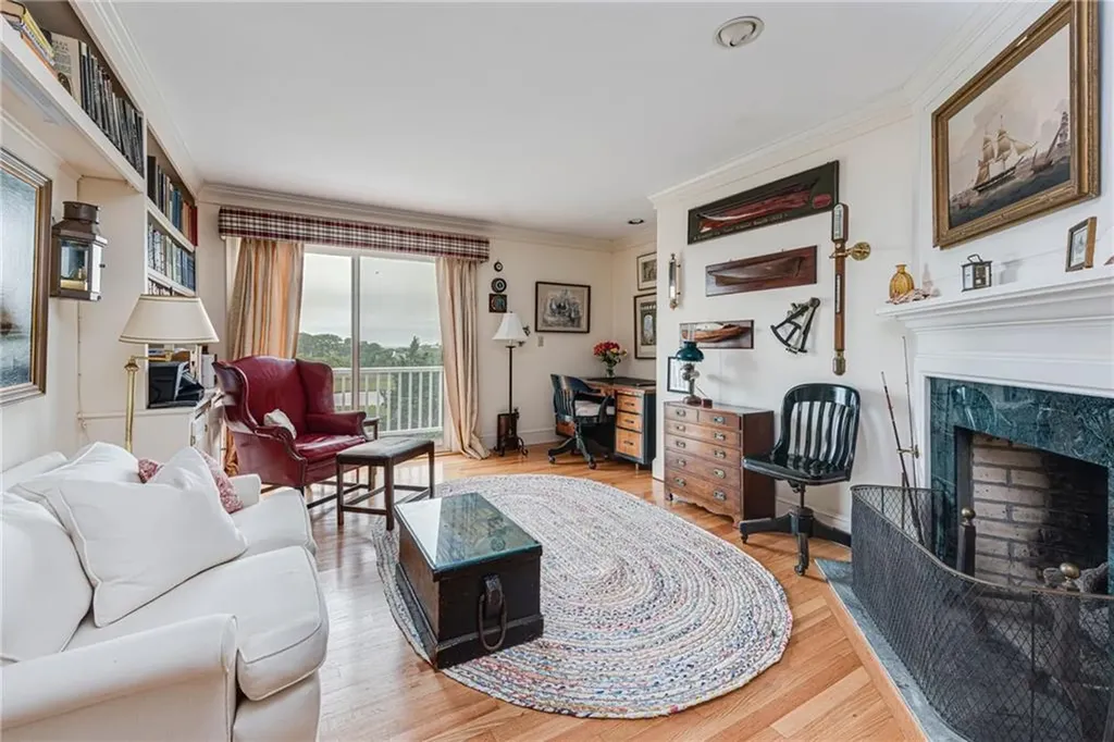 25 Ocean Heights Road Newport RI 02840