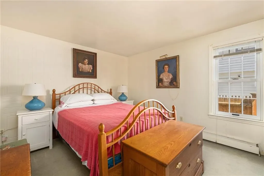 98 Tuckerman Avenue Middletown RI 02842