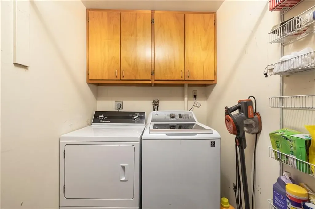 98 Tuckerman Avenue Middletown RI 02842