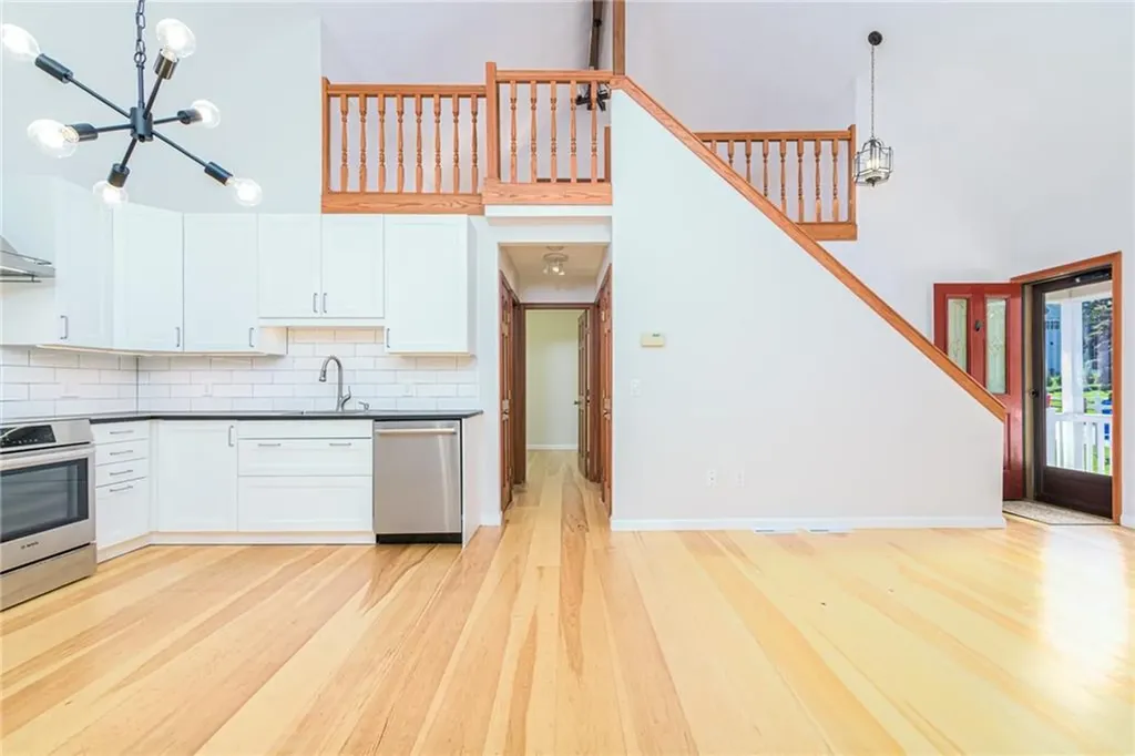 66 Sloop Street Jamestown RI 02835