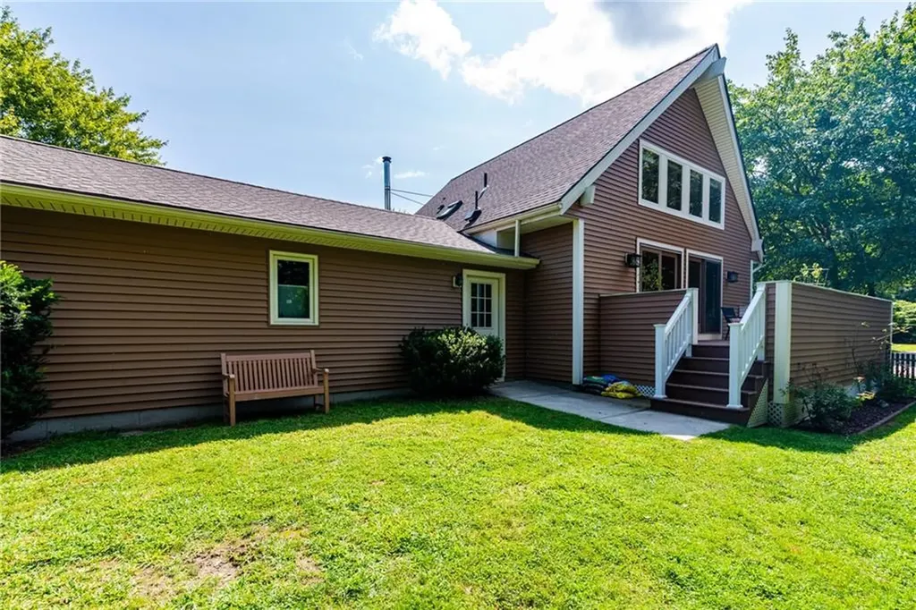66 Sloop Street Jamestown RI 02835