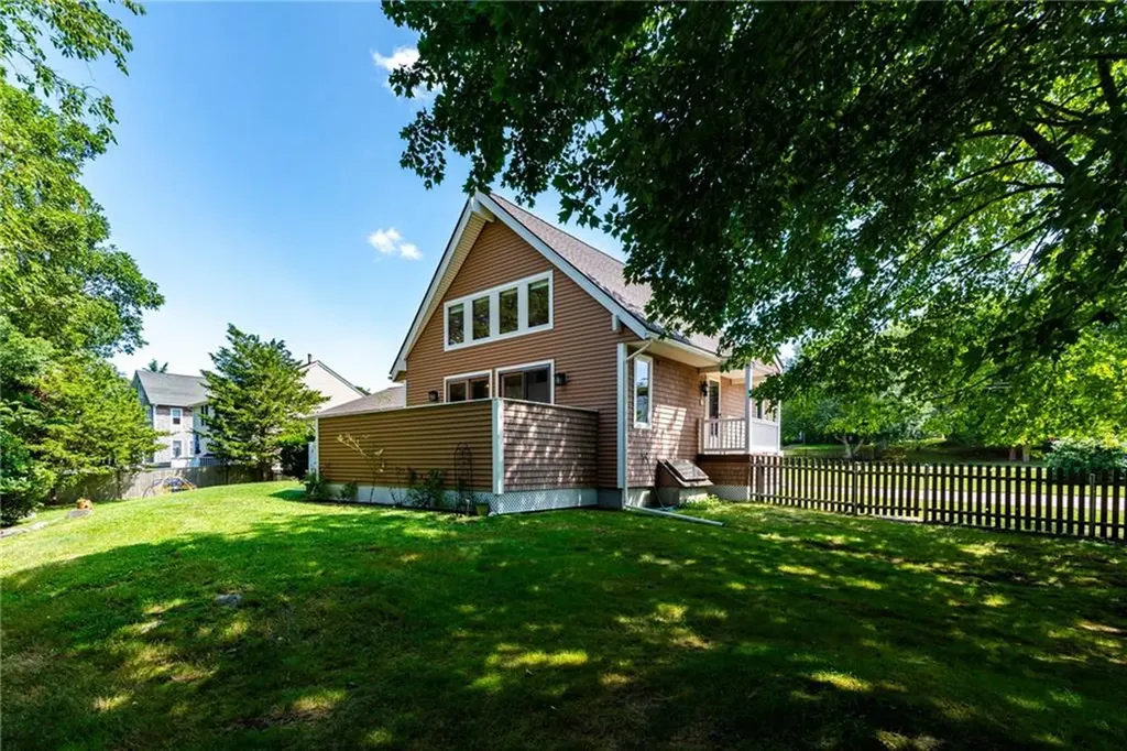 66 Sloop Street Jamestown RI 02835
