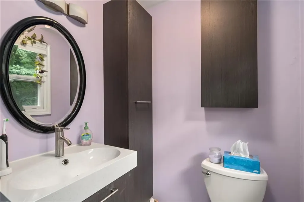 15 Carmina Circle Cranston RI 02921
