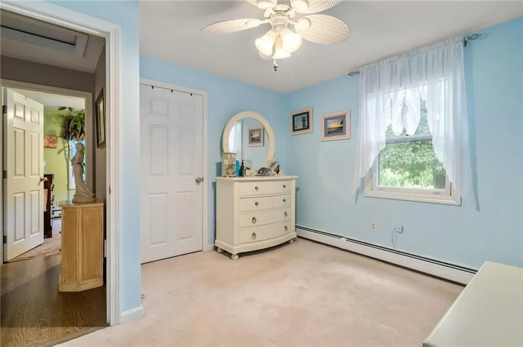 15 Carmina Circle Cranston RI 02921