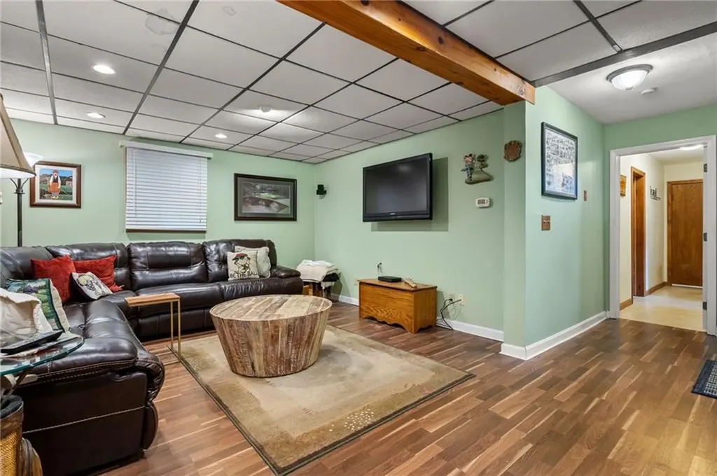 15 Carmina Circle Cranston RI 02921