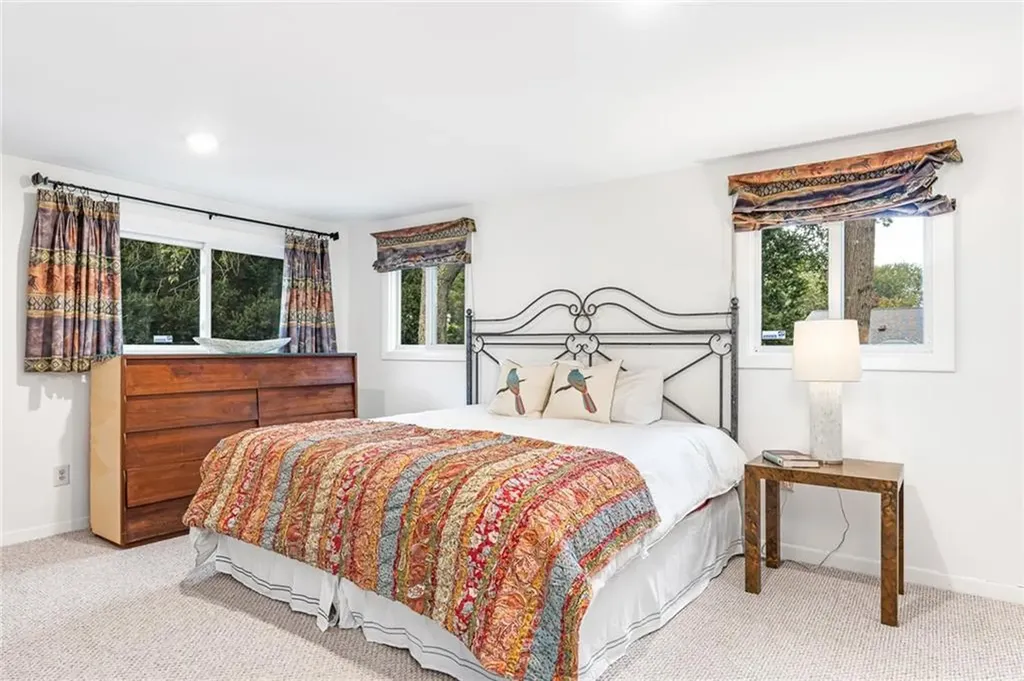 15 Candle Hill Court Warwick RI 02886