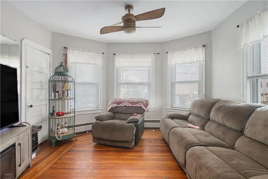 32 Hazel Street Pawtucket RI 02860