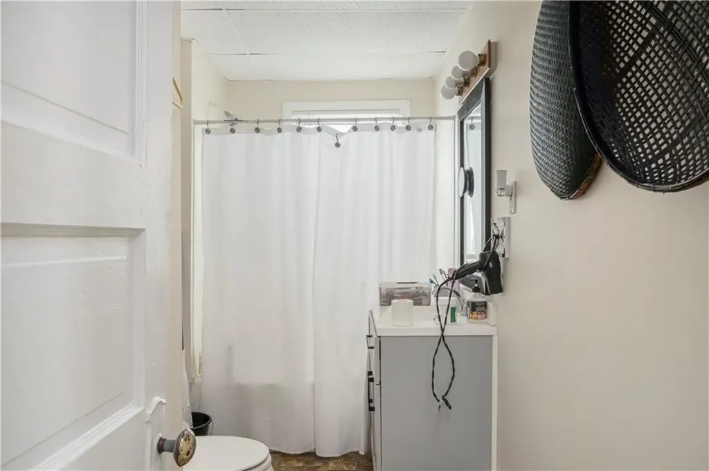 32 Hazel Street Pawtucket RI 02860