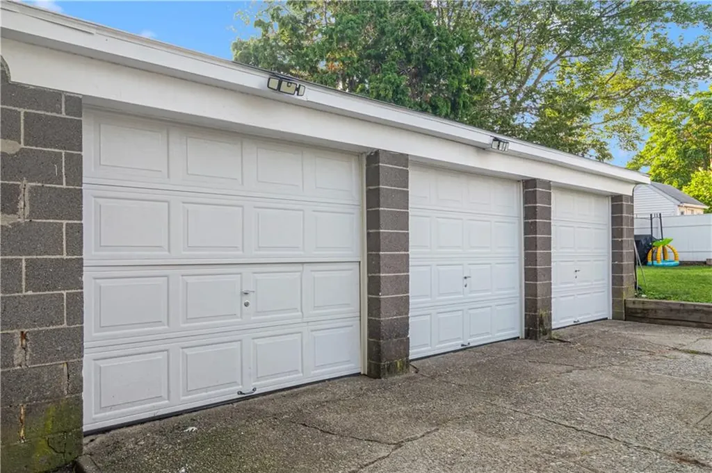 32 Hazel Street Pawtucket RI 02860