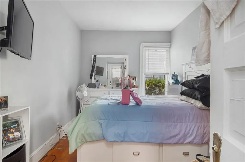 32 Hazel Street Pawtucket RI 02860