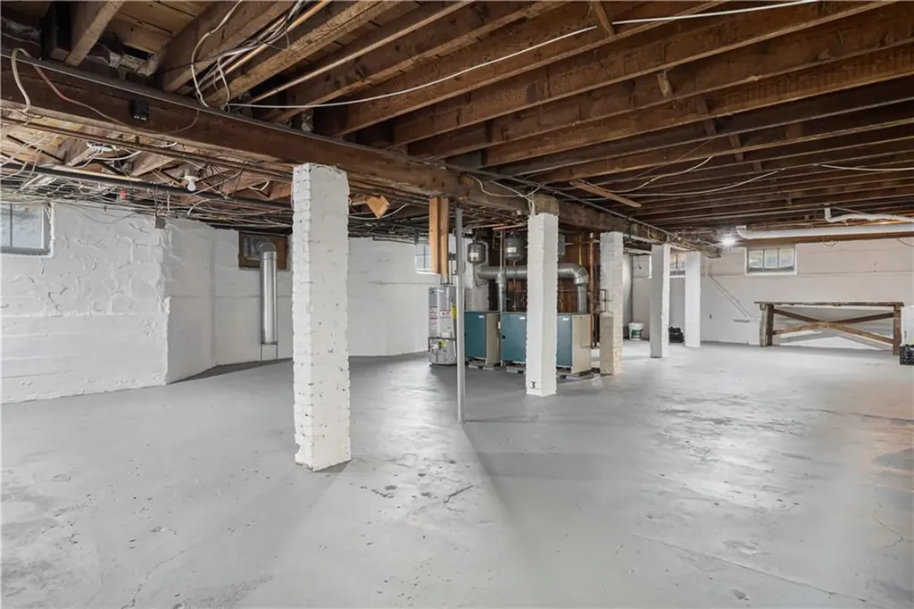 32 Hazel Street Pawtucket RI 02860