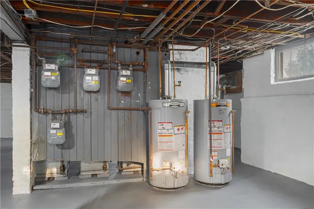 32 Hazel Street Pawtucket RI 02860