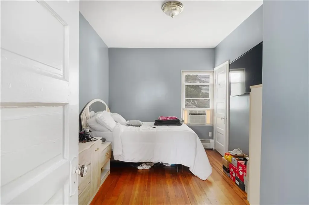 32 Hazel Street Pawtucket RI 02860