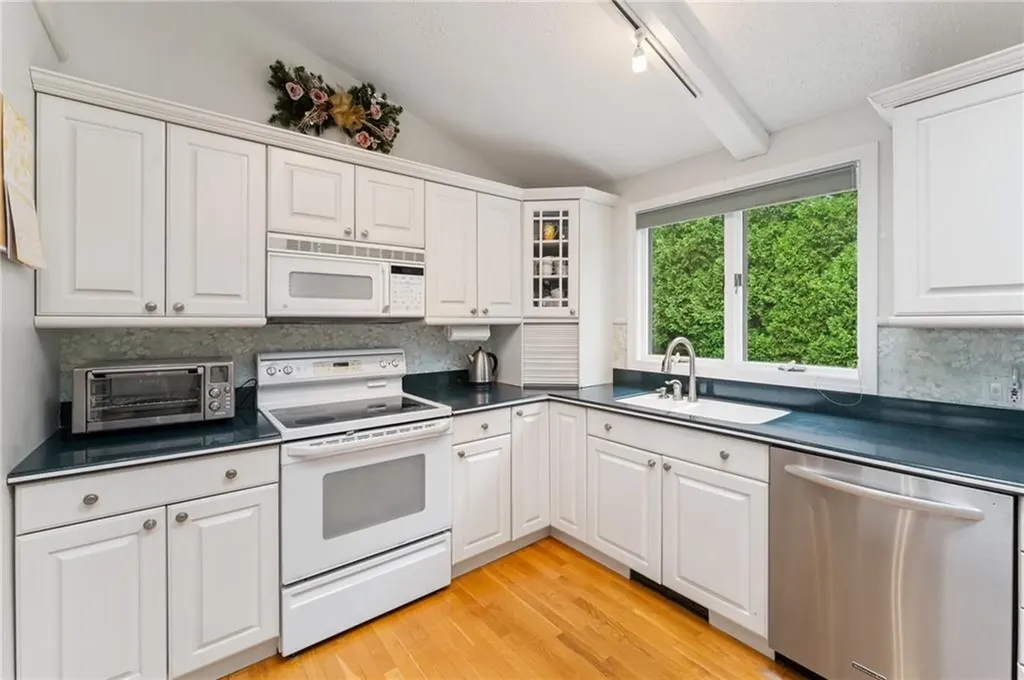 36 Bonnet View Drive Narragansett RI 02882