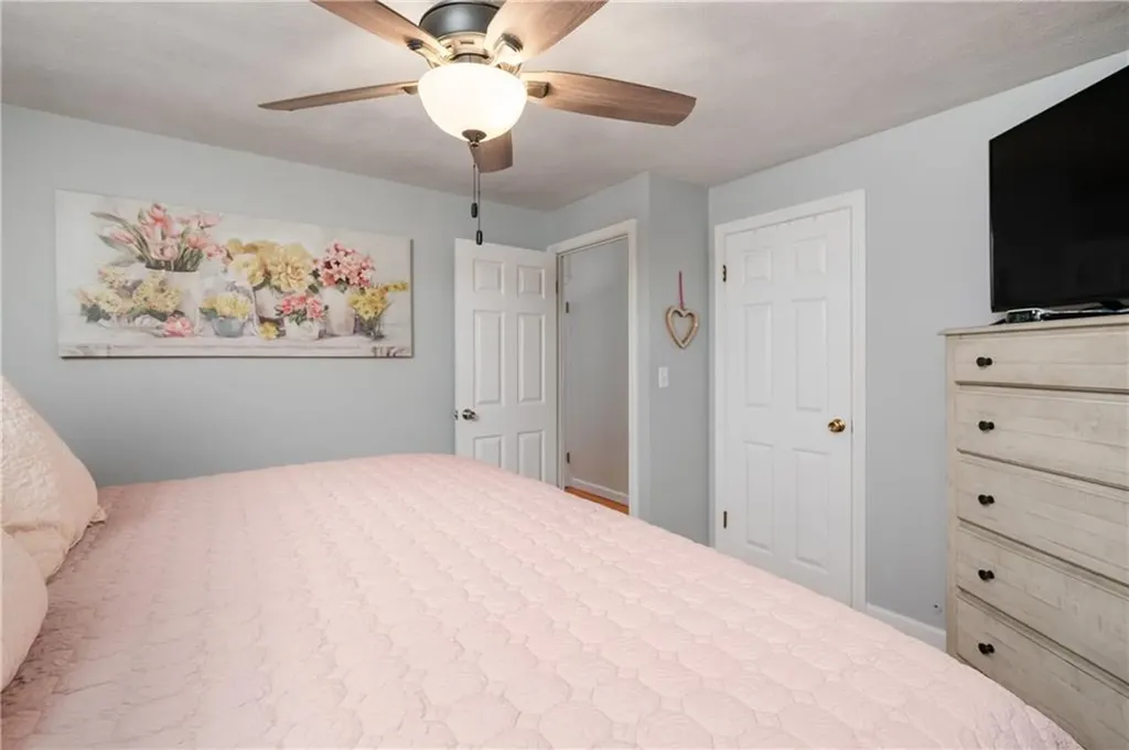 78 Massachusetts Avenue Cumberland RI 02864