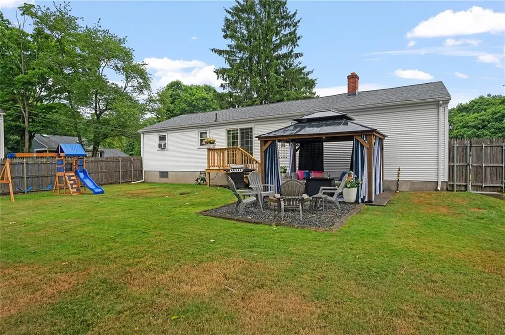 78 Massachusetts Avenue Cumberland RI 02864