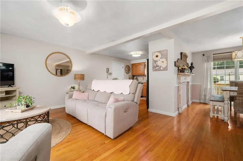 78 Massachusetts Avenue Cumberland RI 02864