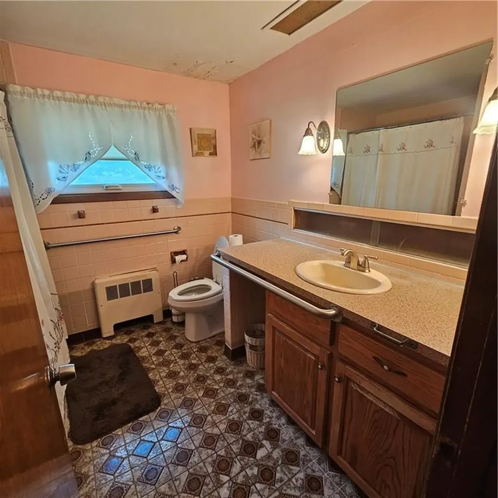 175 Phenix Avenue West Warwick RI 02893