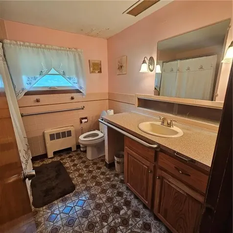 175 Phenix Avenue West Warwick RI 02893