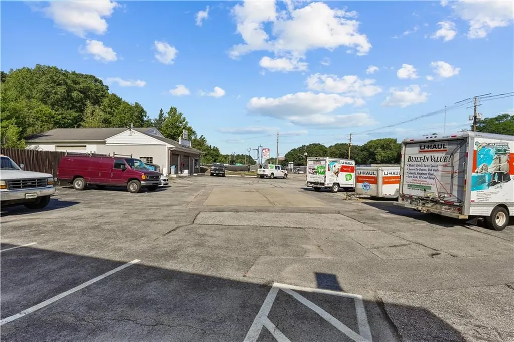 270 Putnam Pike Smithfield RI 02917