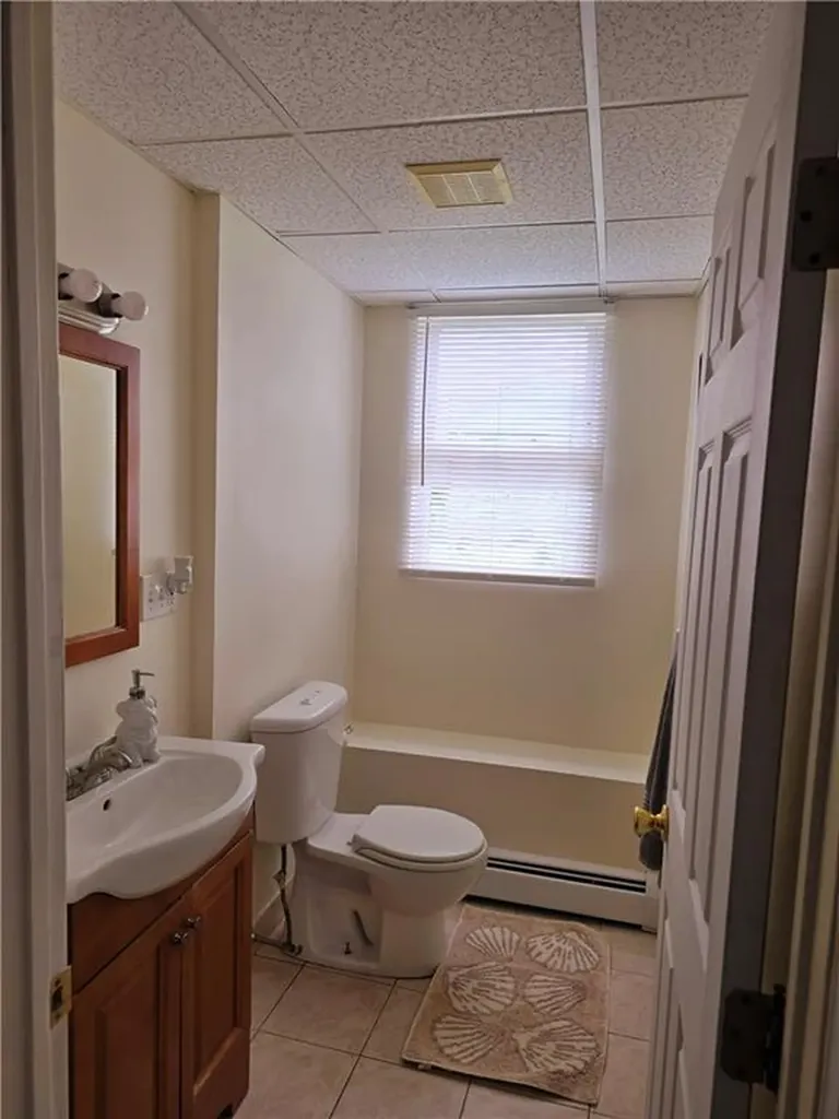 12 Barnes Avenue Johnston RI 02919