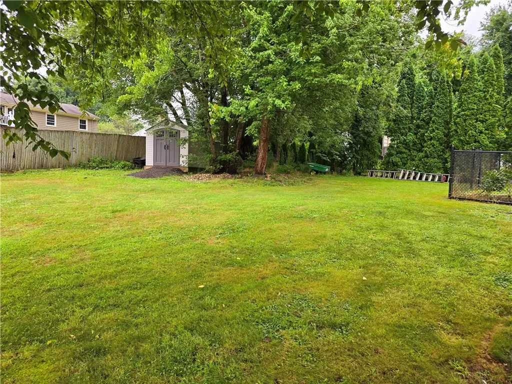 12 Barnes Avenue Johnston RI 02919