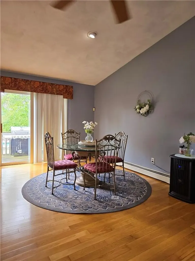 12 Barnes Avenue Johnston RI 02919