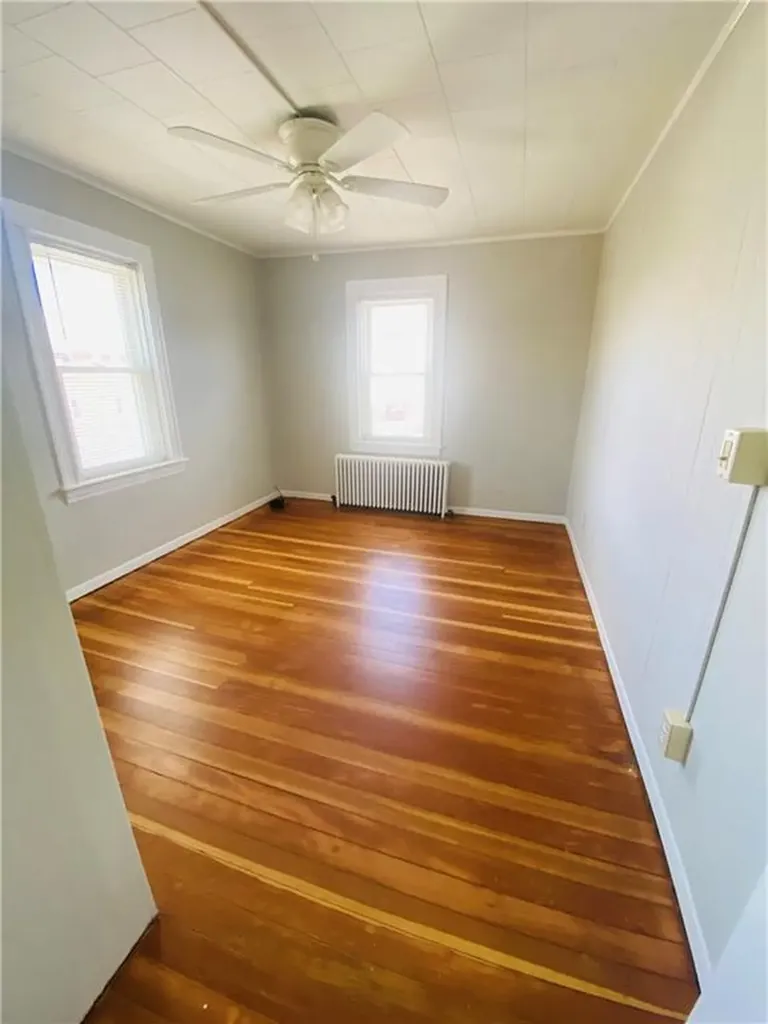 302 Maple Avenue Barrington RI 02806