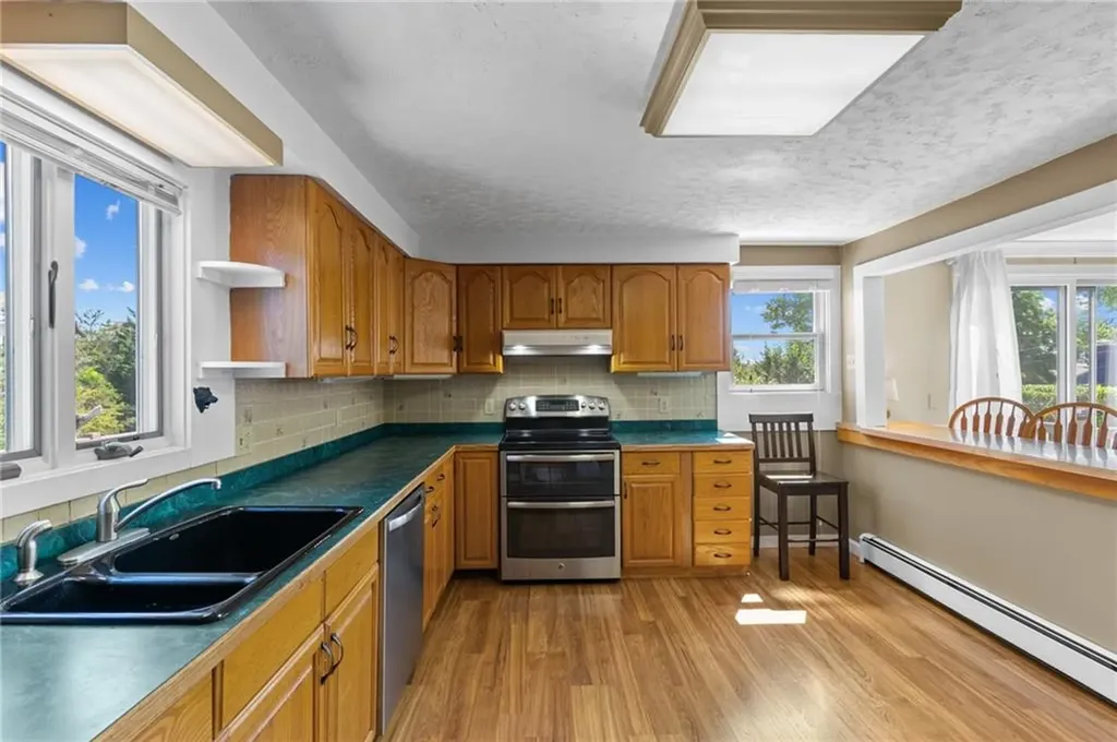 63 Elmwood Avenue Middletown RI 02842