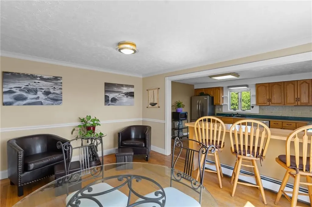 63 Elmwood Avenue Middletown RI 02842