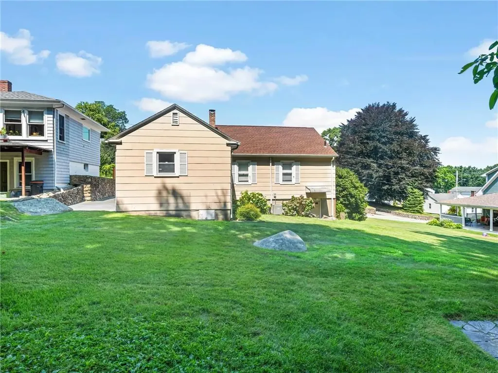 31 Linden Street Westerly RI 02891