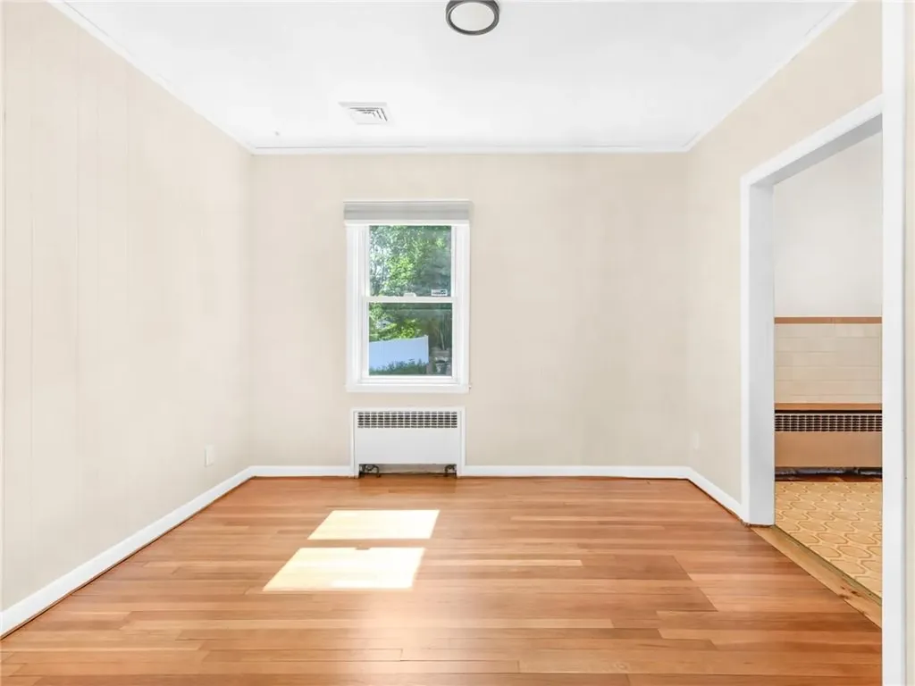 31 Linden Street Westerly RI 02891