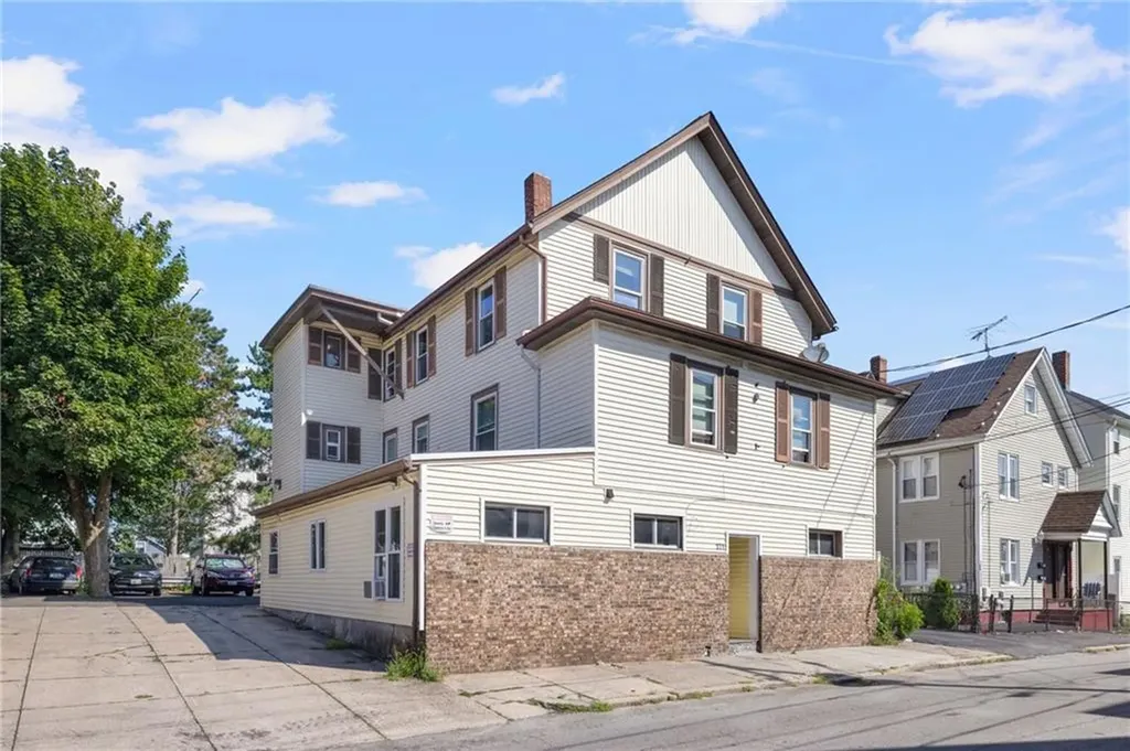 271 Cowden Street Central Falls RI 02863